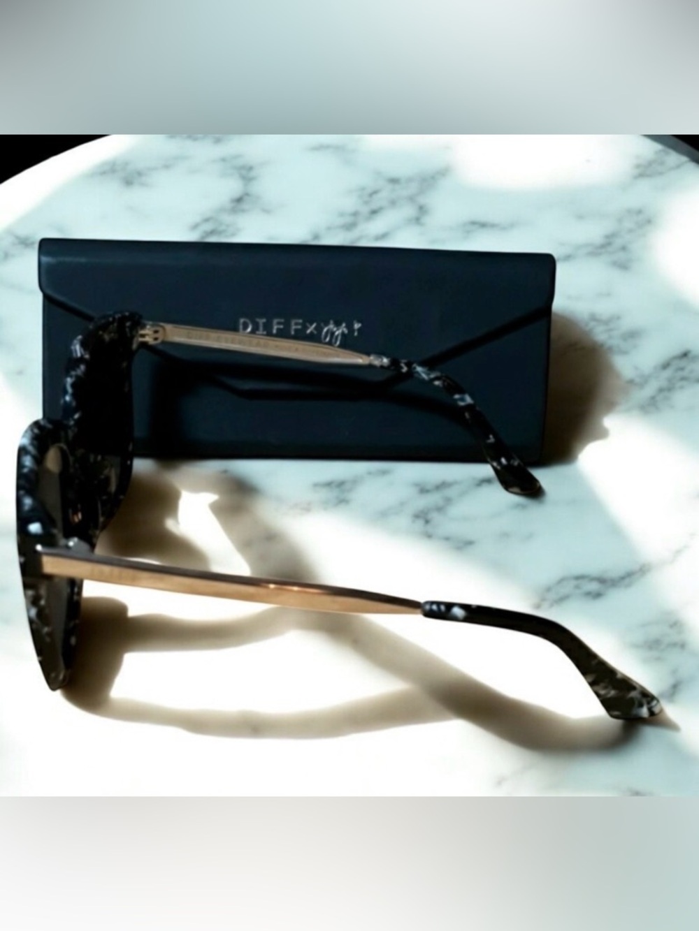 Diff Eyewear JoJo Fletcher Black and White Marble Sunglasses - Picture 3 of 7